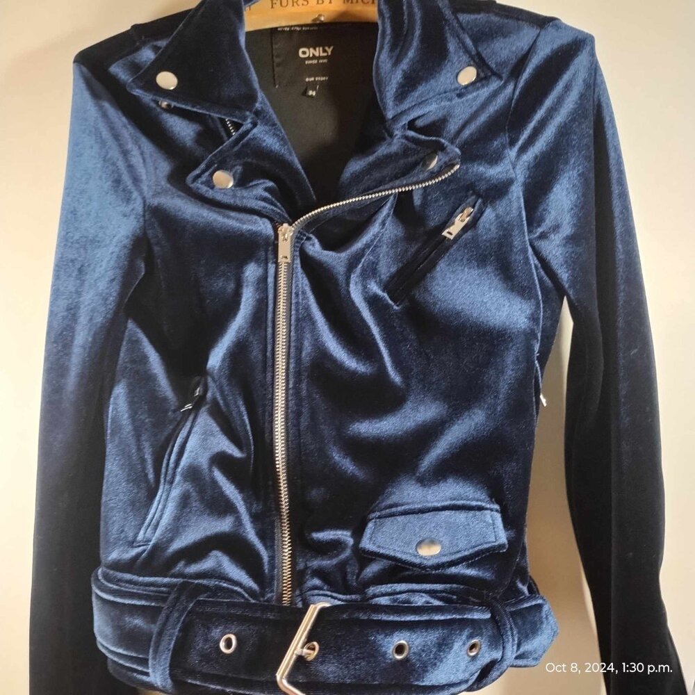 ONLY Velvet Jacket 2017 showstopper night out buckle Size 34 w stretch - Picture 9 of 10